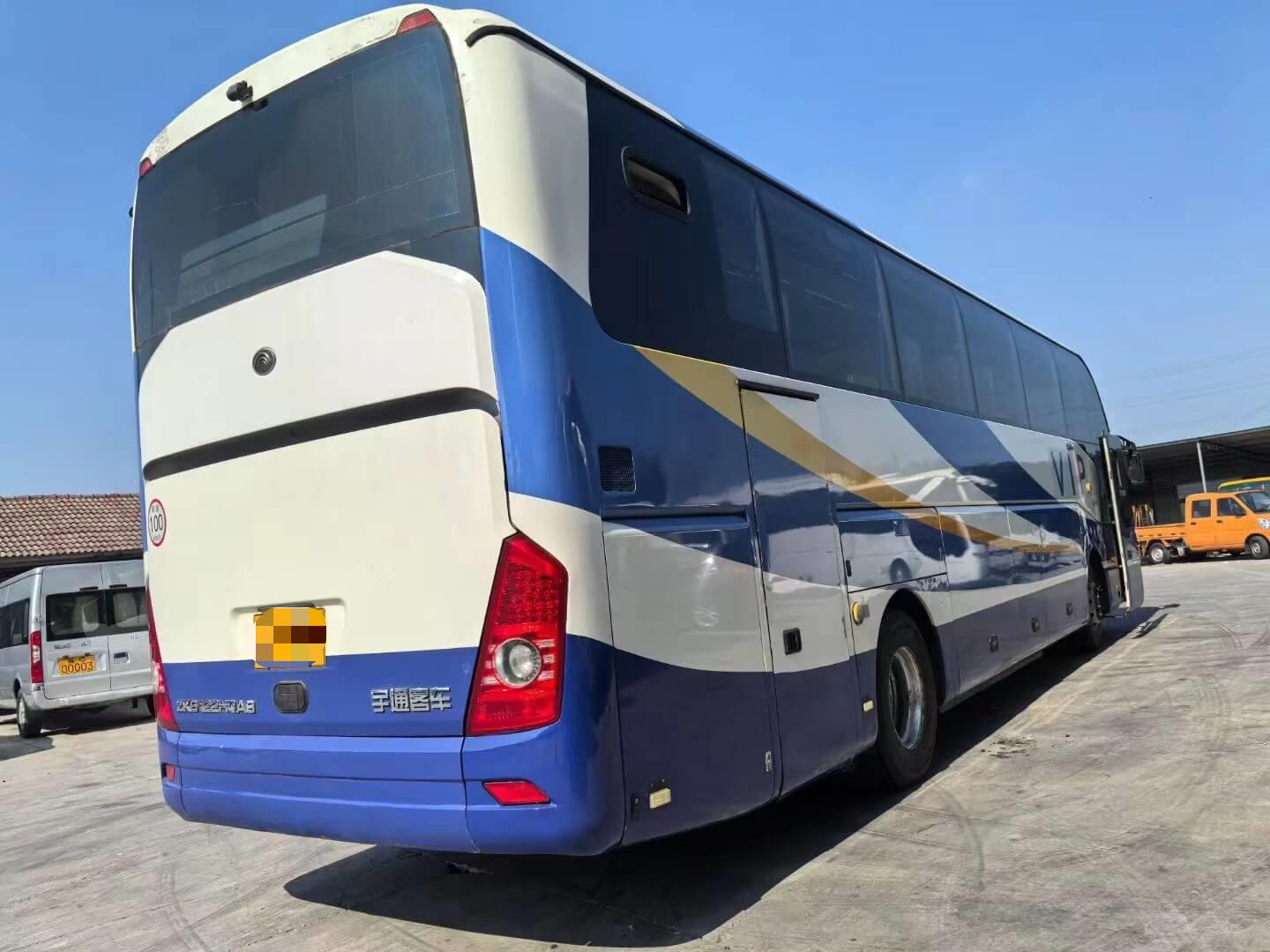Yutong 6122 41/53 seats