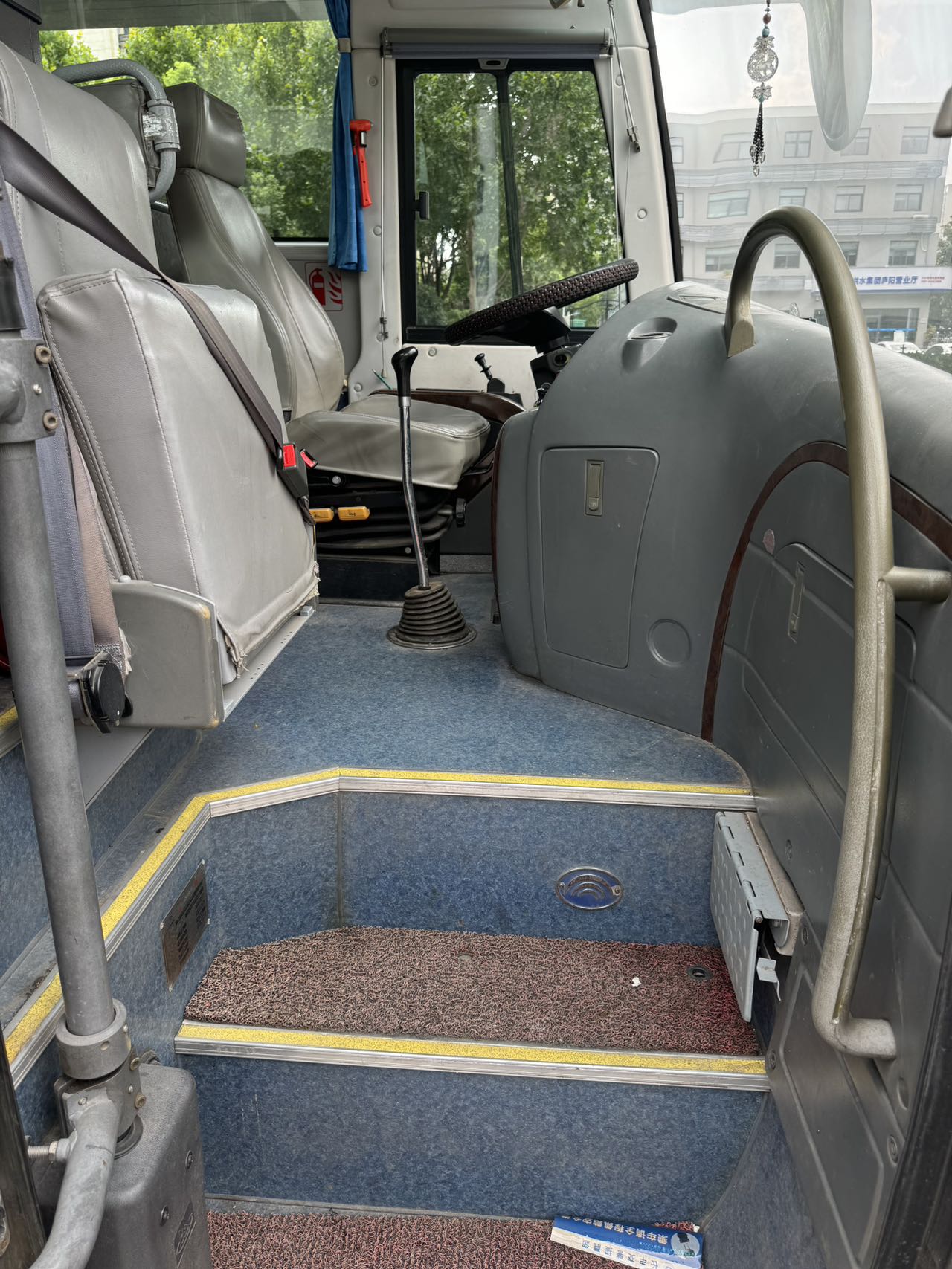Yutong 6858 35 seats