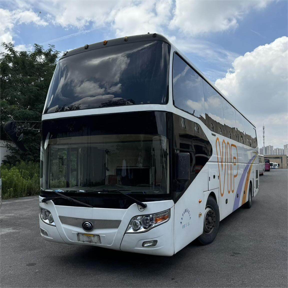 Yutong 6127 59 seats