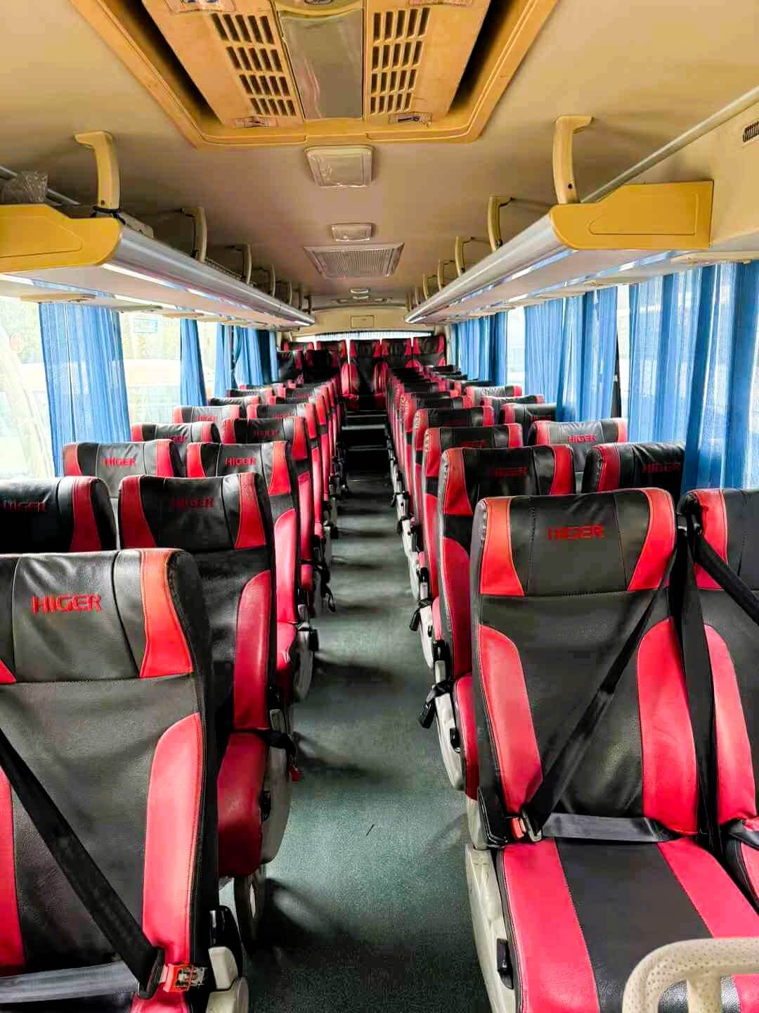 Higer 6115 49 seats