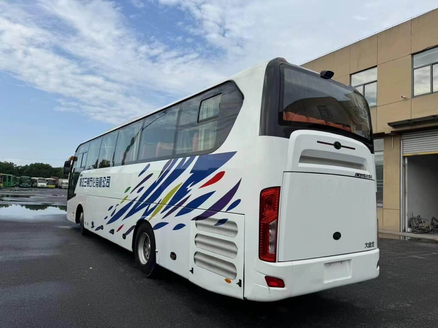 King Long 6115 63 seats