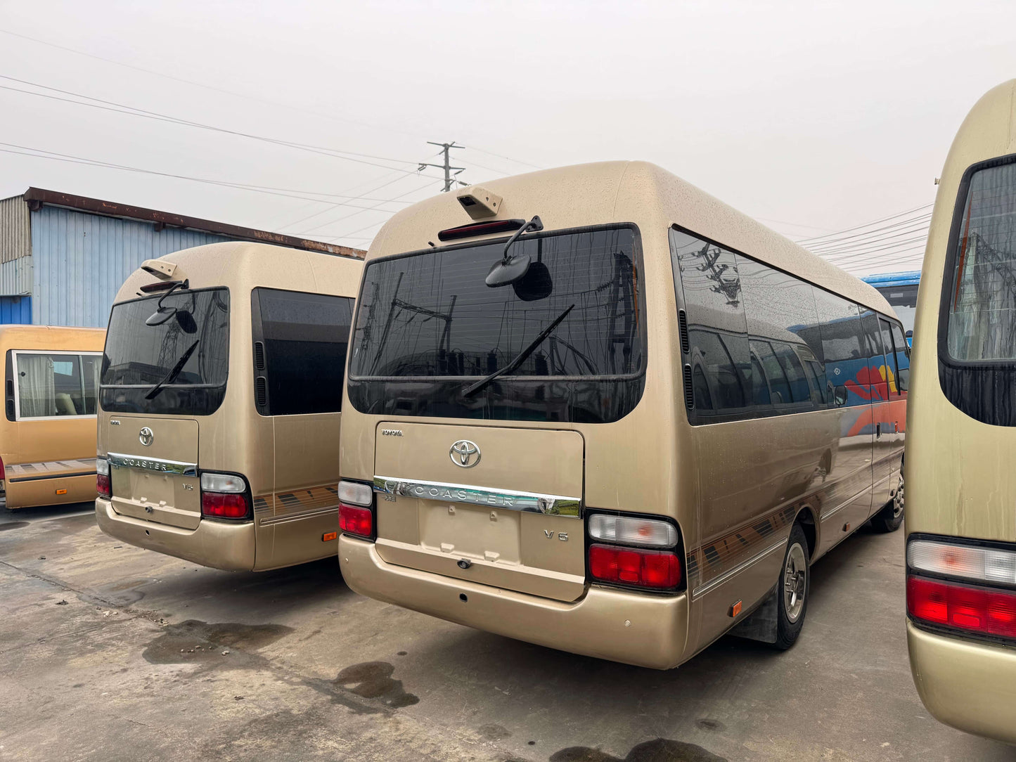 Toyota Coaster 14-16 seats RV