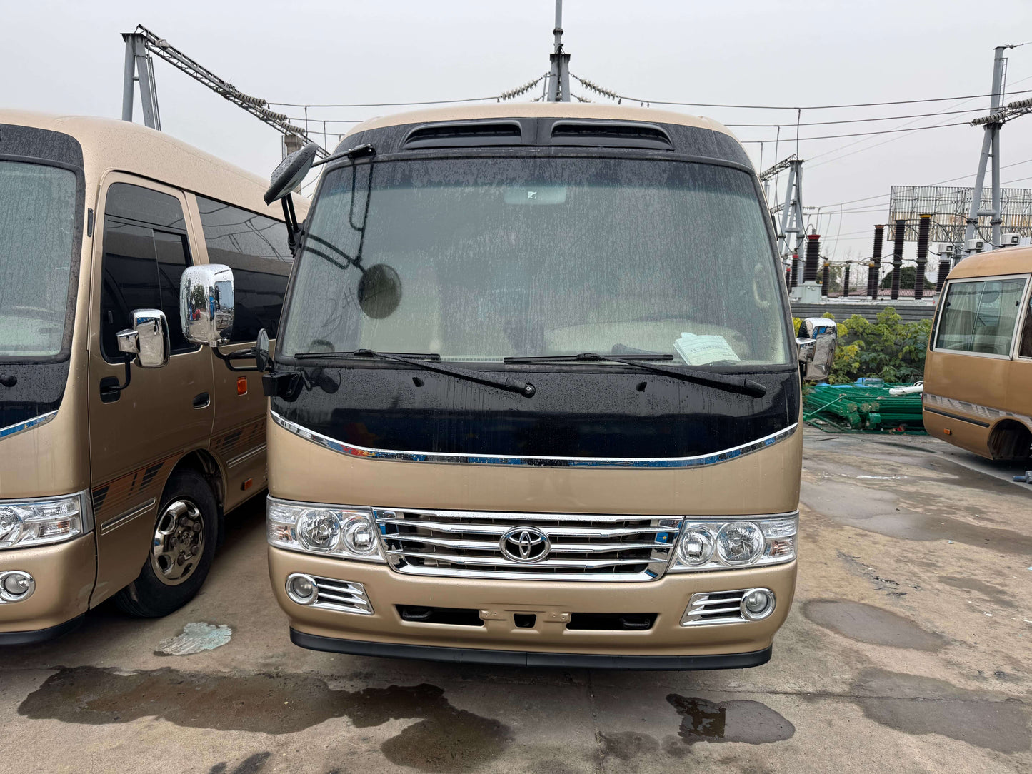 Toyota Coaster 14-16 seats RV