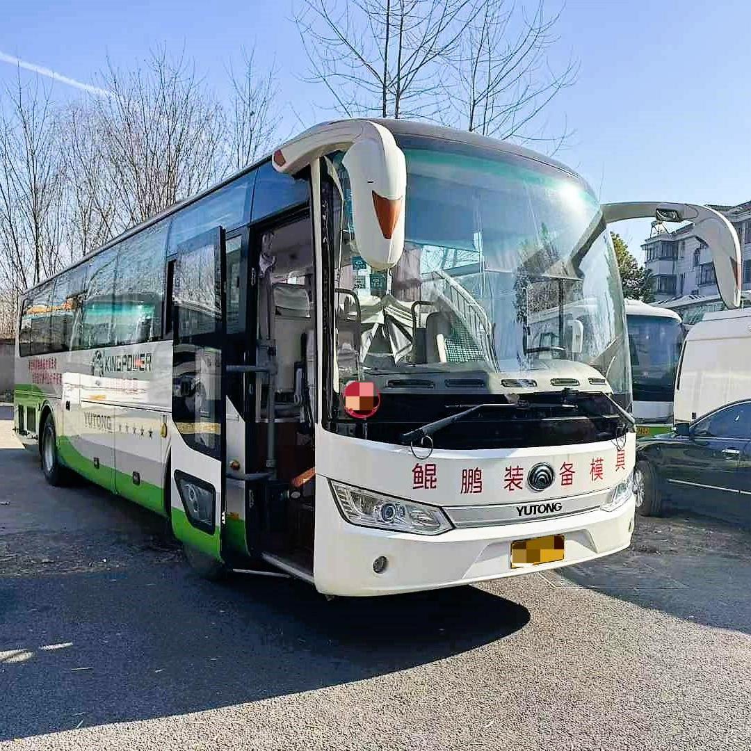 Yutong 6115 48/49 seats