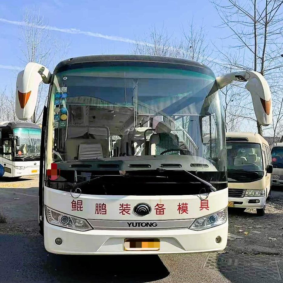 Yutong 6115 48/49 seats